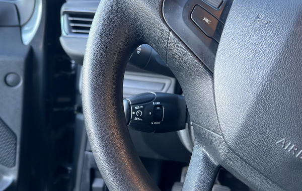 peugeot-208-1-2-puretech-82ch-active-5p - 113304686