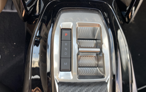 peugeot-2008-1-2-puretech-130ch-s-s-allure-eat8 - 116334686