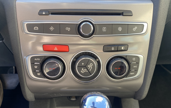 citroen-c4-puretech-130ch-shine-s-s-eat6 - 116554686