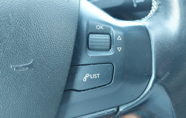 peugeot-2008-1-2-puretech-110ch-allure-business-s-s - 116644686