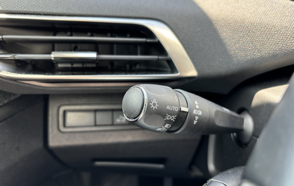 peugeot-3008-1-2-puretech-130ch-e6-c-allure-business-s-s - 118284686