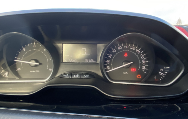 peugeot-2008-1-5-bluehdi-100ch-e6-c-style-s-s-bvm5 - 134324686