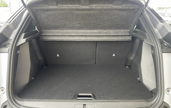 peugeot-2008-1-2-puretech-130ch-s-s-gt-eat8 - 147294686