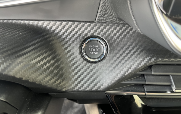 peugeot-2008-e-2008-136ch-gt - 99944686