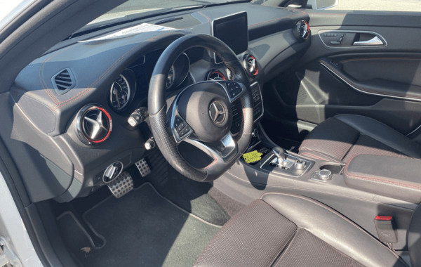 mercedes-cla-shooting-brake-45-amg-381ch-4matic-speedshift-dct - 569344713