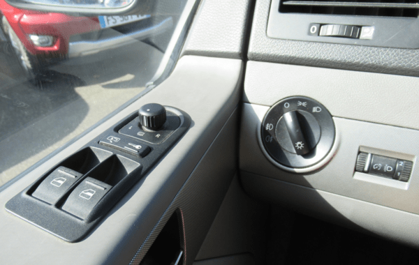 volkswagen-california-2-5-tdi-130ch-confort - 592454713