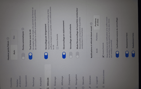 tesla-model-x-75d-dual-motor - 617224713