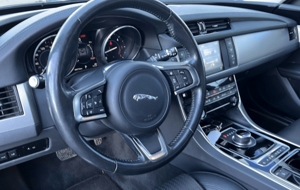 jaguar-xf-sportbrake-2-0d-180ch-business-prestige-bva - 619204713