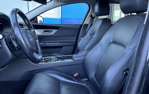 jaguar-xf-sportbrake-2-0d-180ch-business-prestige-bva - 619204713