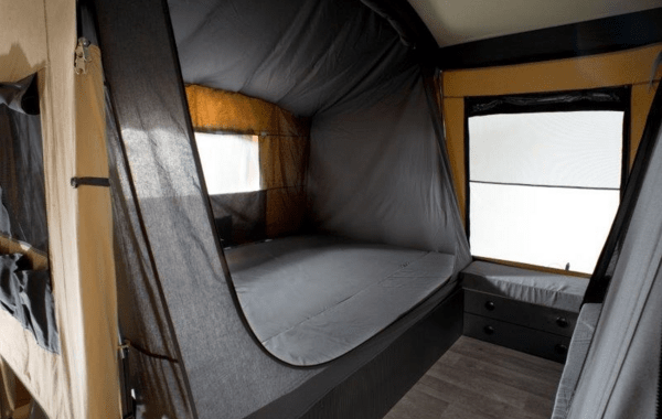 le-cabanon-manga-avec-cuisine-luxe - 660814713