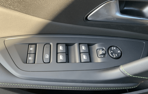 peugeot-308-1-2-puretech-130ch-s-s-gt-eat8 - 675734713