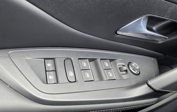 peugeot-308-1-2-puretech-130ch-s-s-gt-eat8 - 728084713