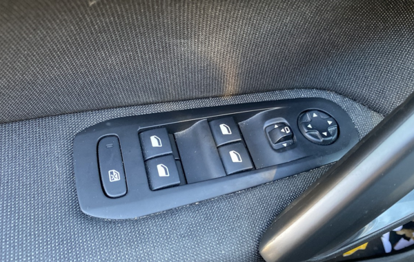 peugeot-308-1-2-puretech-130ch-e6-3-s-s-allure-eat8 - 801484713