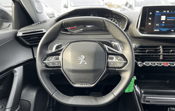 peugeot-2008-1-2-puretech-130ch-s-s-allure-eat8 - 828404713