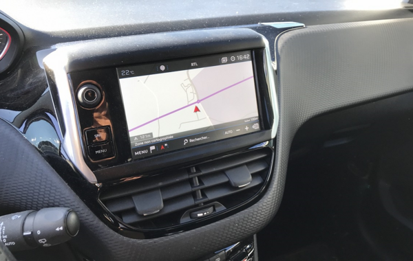 peugeot-2008-1-2-puretech-130ch-e6-c-gt-line-s-s - 829194713