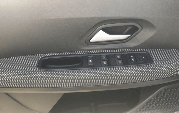 dacia-sandero-1-0-tce-90ch-stepway-expression-cvt-24 - 839624713