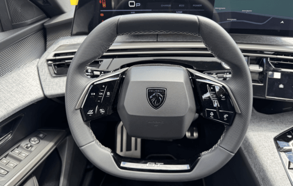 peugeot-5008-hybrid-145ch-gt-e-dcs6 - 854704713