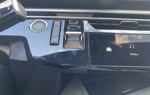 peugeot-5008-hybrid-145ch-allure-e-dcs6 - 878474713