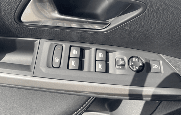 peugeot-5008-hybrid-145ch-allure-e-dcs6 - 878474713