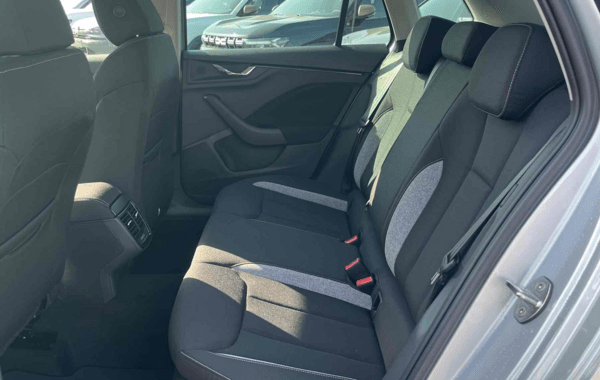 skoda-kamiq-1-0-tsi-evo-2-116ch-selection-dsg7 - 884744713