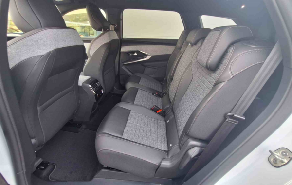 peugeot-5008-hybrid-145ch-allure-e-dcs6 - 888054713