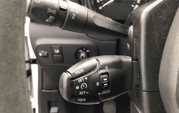 citroen-c3-ste-1-2-puretech-82ch-s-s-feel-nav-e6-d - 888274713