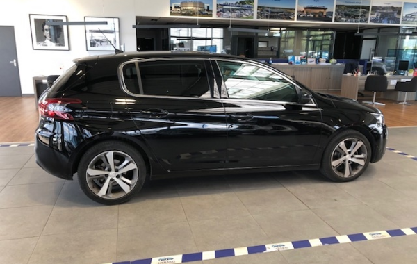 peugeot-308-1-2-puretech-130ch-e6-3-s-s-allure-eat8 - 56668575