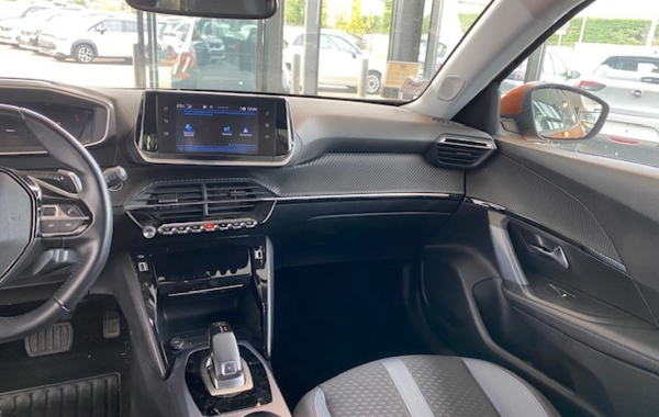 peugeot-2008-1-2-puretech-130ch-s-s-allure-eat8 - 58738575