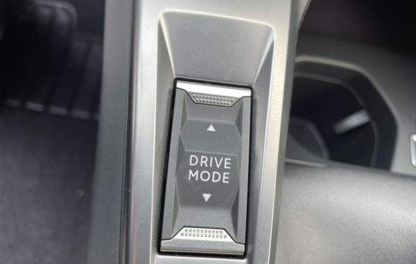 peugeot-308-sw-1-5-bluehdi-130ch-s-s-allure-pack - 100174686