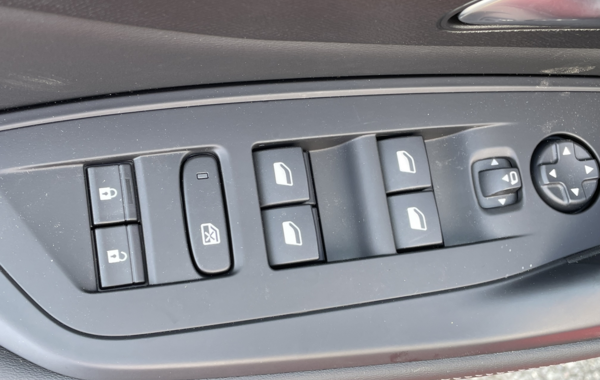 peugeot-308-sw-1-5-bluehdi-130ch-s-s-allure-pack - 100174686