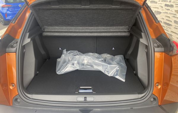 peugeot-2008-1-2-puretech-130ch-s-s-allure - 100344686