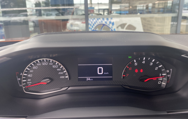 peugeot-2008-1-2-puretech-130ch-s-s-allure - 100344686