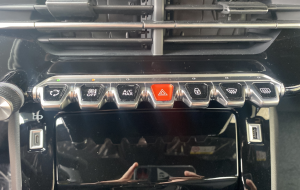 peugeot-2008-1-2-puretech-130ch-s-s-allure - 100344686