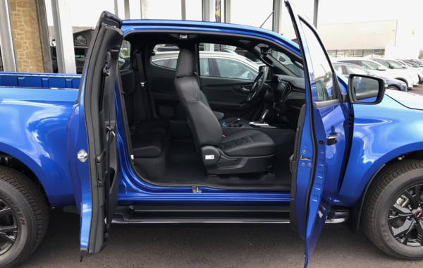 isuzu-d-max-1-9-ddi-164ch-n60-ff-space-a-t - 106174686