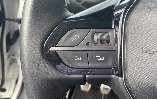 peugeot-3008-1-2-puretech-130ch-s-s-crossway - 106644686