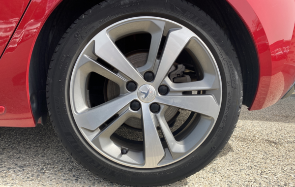 peugeot-308-1-2-puretech-130ch-e6-3-s-s-gt-line-eat8 - 107214686