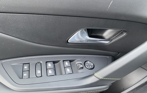 peugeot-308-1-2-puretech-130ch-s-s-gt-eat8 - 109794686