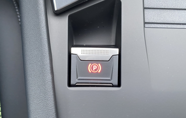 peugeot-308-1-2-puretech-130ch-s-s-gt-eat8 - 109794686