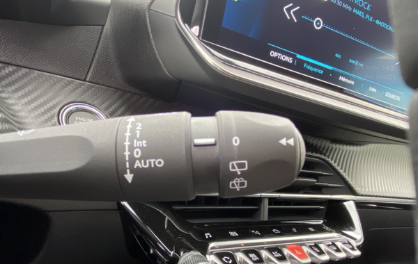 peugeot-208-e-208-136ch-allure-pack - 111954686