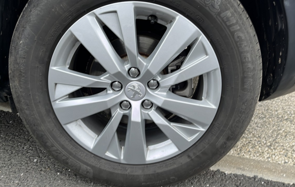 peugeot-3008-1-2-puretech-130ch-active-business-s-s - 112074686