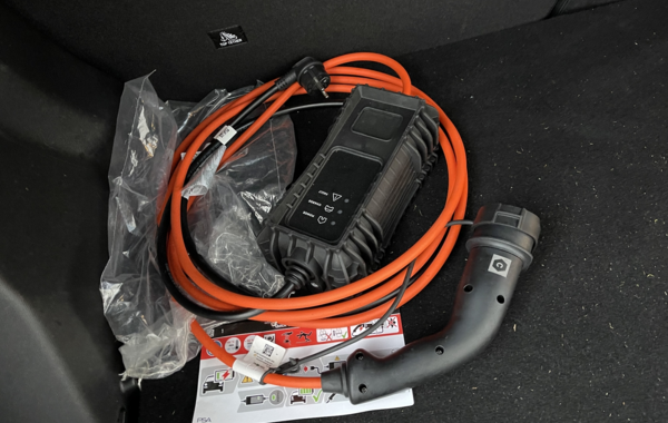 peugeot-2008-e-2008-136ch-gt - 112134686