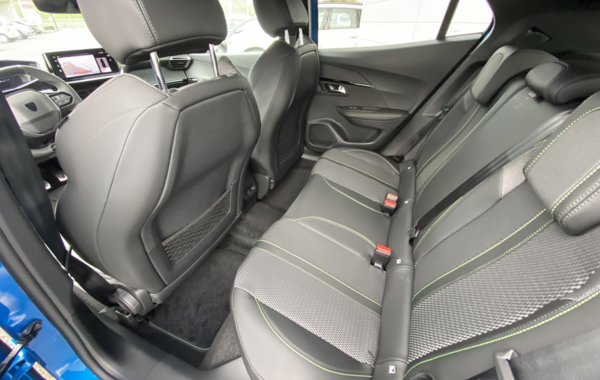 peugeot-2008-1-2-puretech-130ch-s-s-gt-eat8 - 112574686