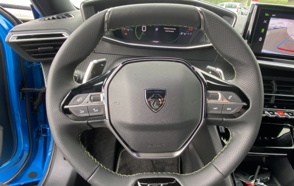 peugeot-2008-1-2-puretech-130ch-s-s-gt-eat8 - 112574686