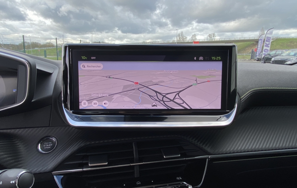 peugeot-2008-1-2-puretech-130ch-s-s-gt-eat8 - 112574686