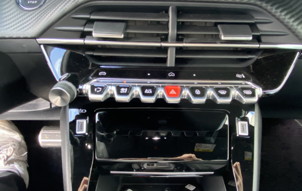 peugeot-2008-1-2-puretech-130ch-s-s-gt-eat8 - 112574686