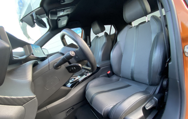 peugeot-2008-e-2008-136ch-gt - 113024686