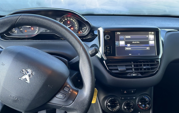 peugeot-208-1-2-puretech-82ch-active-5p - 113304686