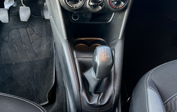 peugeot-208-1-2-puretech-82ch-active-5p - 113304686