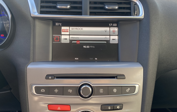 citroen-c4-puretech-130ch-shine-s-s-eat6 - 116554686