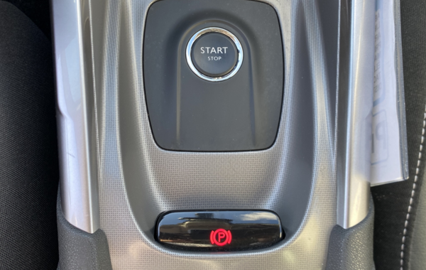 citroen-c4-puretech-130ch-shine-s-s-eat6 - 116554686